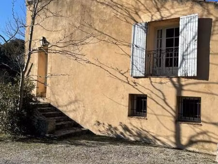 location appartement 1 pièce 40 m² à aix-en-provence (13090)