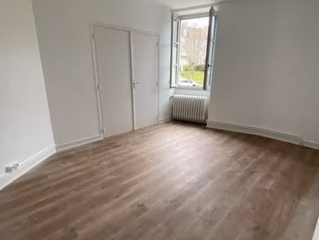 appartement 3 pièces 83 m²