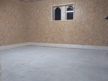 local / box de stockage