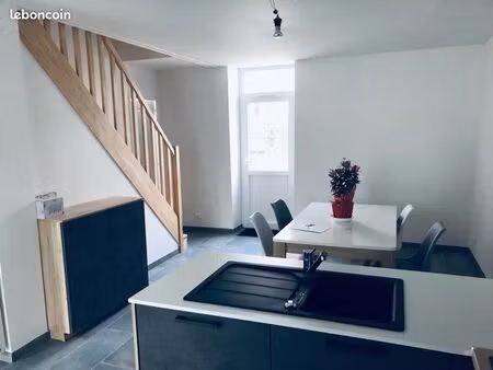 location maison t4 bourg de st michel