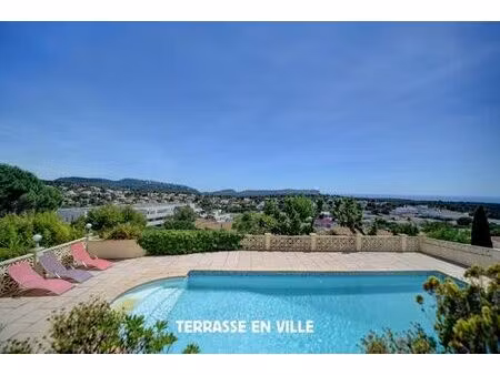 maison de 7 pièces de luxe en vente à carnoux-en-provence  france