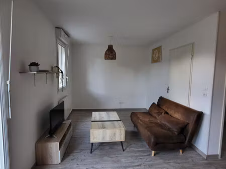 location appartement 2 pièces 51m²