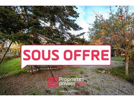 terrain plat de 540 m² à fenouillet  libre de constructeur