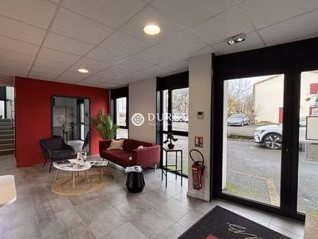 bureau prestigieux de 195 m2 en location - la roche-sur-yon  pays de la loire