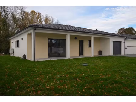 vente maison 4 pièces 122 m² à saint-seurin-sur-l'isle (33660)  273 000 €