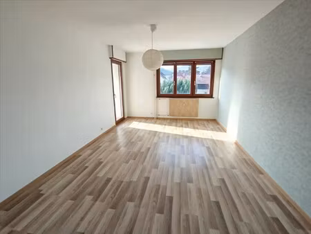 location appartement 3 pièces 68m²