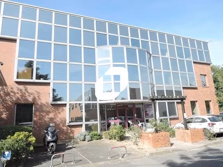 a louer  bureaux plug and play