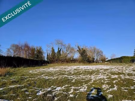 vente terrain à françois (79260) : à vendre / 2463m² françois