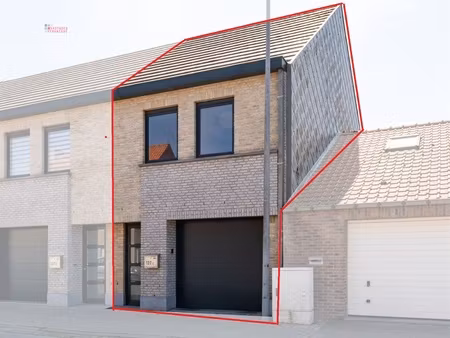 huis te koop in oudenburg met 3 slaapkamers