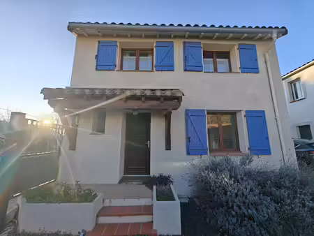 maison familiale avec grand jardin arboré belvèze-du-razès