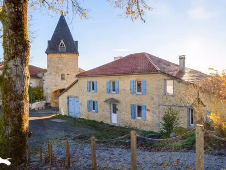 vente maison 4 pièces 240 m² à castelnau-tursan (40320)  323 000 €