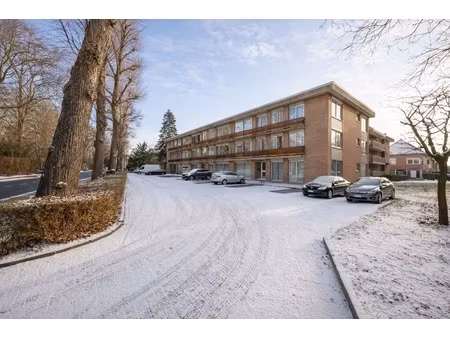 appartement te koop in kapellen met 2 slaapkamers