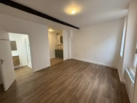 location appartement 1 pièce 24 m² à toulouse (31300)