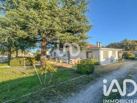 vente maison à castelnau-de-médoc (33480) : à vendre / 160m² castelnau-de-médoc