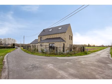 huis te koop in merchtem met 3 slaapkamers