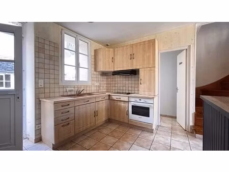 maison avec courette à la châtre