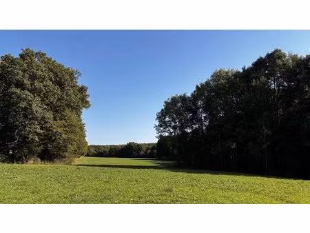propriete agricole modulable sur 33ha de prairies bio/bois et riviere