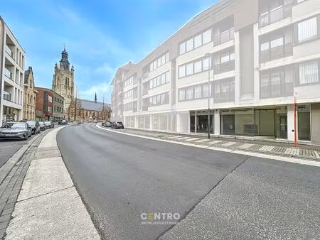 surface commerciale à louer à sint-michielsstraat 17 roeselare (rbu98050)