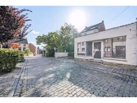 surface commerciale à vendre à marbais (vbd69880)