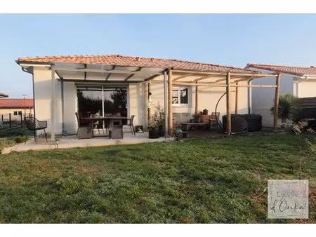 maison récente de 103m2 avec 3 chambres  garage et jardin