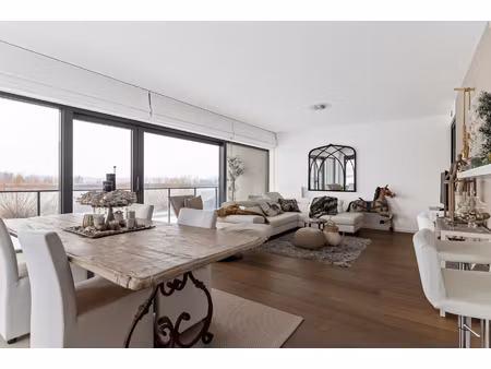 appartement te koop in hemiksem met 2 slaapkamers