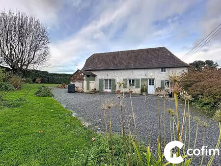 maison avec 3 chambres dans un cadre champêtre