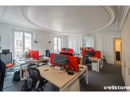 location bureau paris 75008