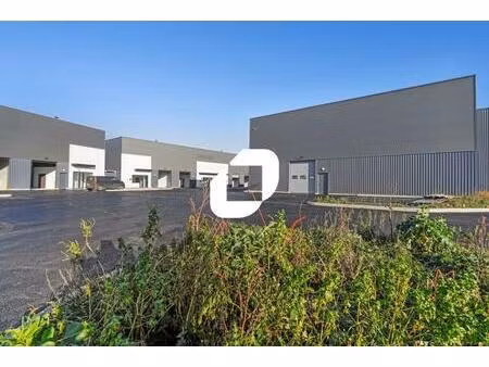 location local d'activités savigny le temple 77176