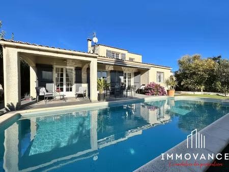 maison 6 pièces — 200 m² — lattes centre — piscine — q