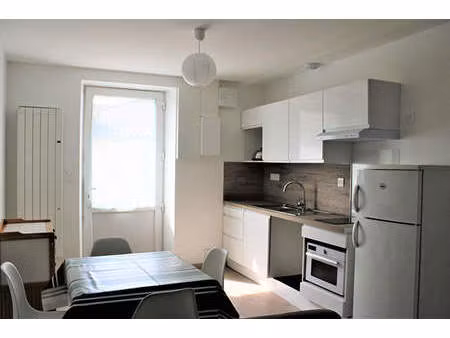 location maison 2 pièces 35 m² à portets (33640)