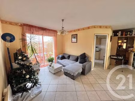 vente maison à voivres-lès-le-mans (72210) : à vendre / 86m² voivres-lès-le-mans
