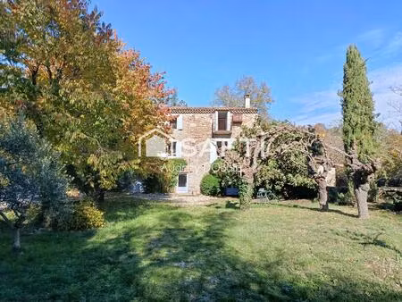 07110 : mas authentique avec piscine et jardin de 3000 m²