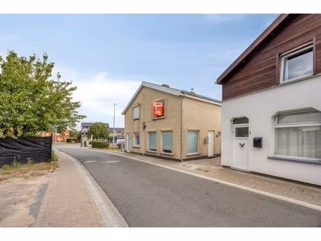 maison à vendre à grote kouterstraat 3 berlare (rbu97633)