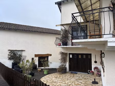 vente maison 9 pièces 200 m² montredon (46270)