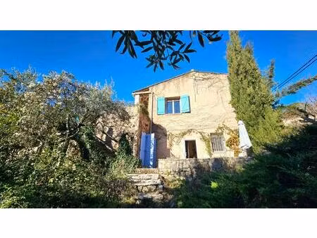 villa de plus de 200 m2 avec 3 gîtes indépendants