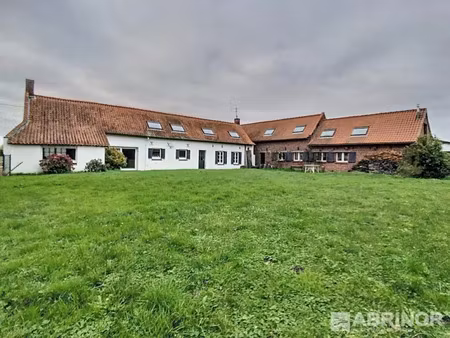 vente maison 6 pièces 245 m² à templeuve (59242)  795 000 €