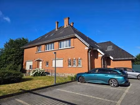 !!! appartement de qualité avec grande terrasse & jardin !!!