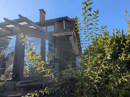 maison lumineuse à rénover dans quartier prisé