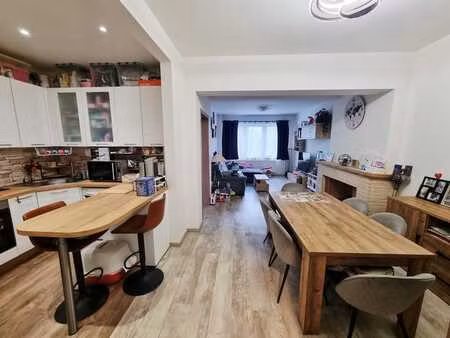 *peb d/ elec conforme/2 chambres/chauffage gaz*