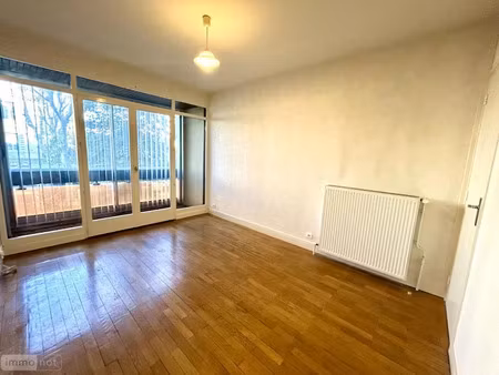 vente appartement 2 pièces 30.44 m² à chamalieres (63400)  80 000 €