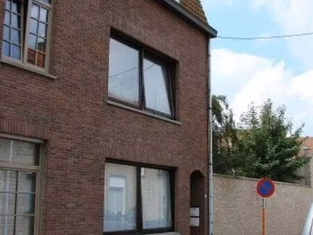 appartement à louer à ieper € 690 (lja9o) - era domus (ieper) | zimmo