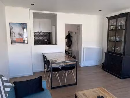 magnifique appartement entièrement rénové à westende bad