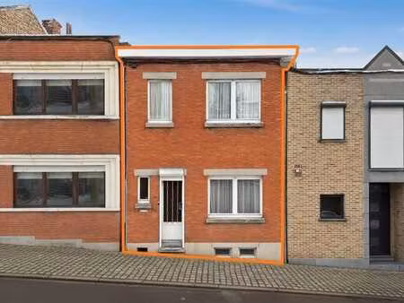 maison 2 ch  jardin  véranda