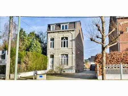 maison 4 chambres  garage et jardin!