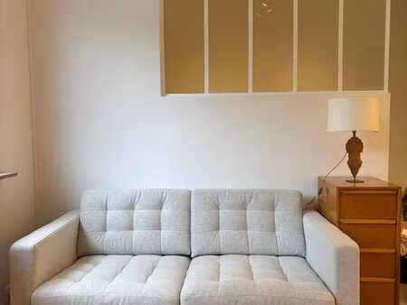 beautiful studio to rent in schaerbeek