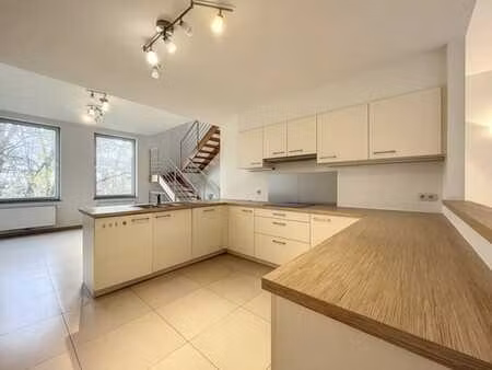 woluwe-saint-lambert - 4 ch avec terrasse et parking