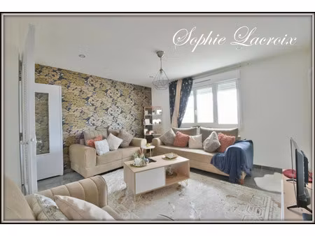 vente appartement 4 pièces 77.1 m² à saint-vallier (26240)  75 000 €