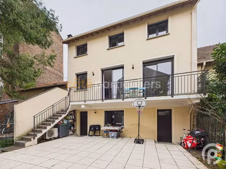 vente maison 8 pièces 150 m² à chatillon (92320)  1 060 000 €