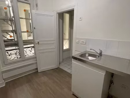 vente appartement 1 pièce 17.4 m² à neuilly-sur-seine (92200)  165 000 €