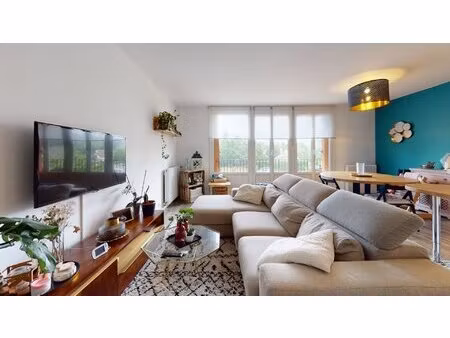 le mesnil saint denis (78) - a vendre appartement 3 pieces 69 m²